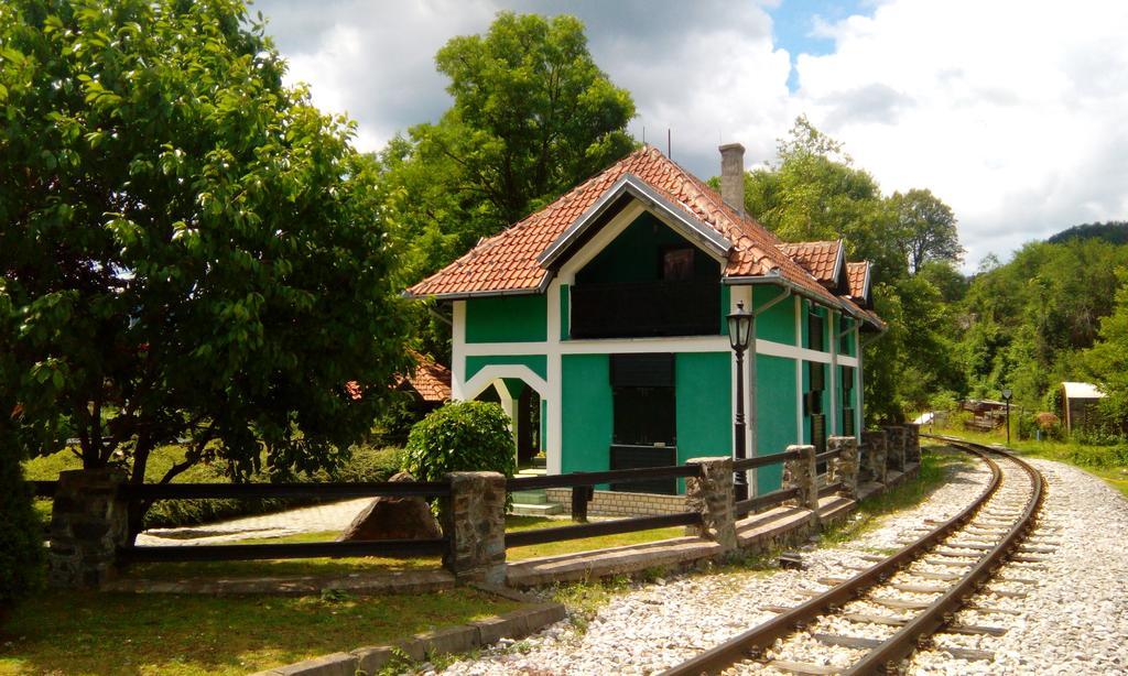 Planinska Kuca Villa โมกราโกรา ภายนอก รูปภาพ